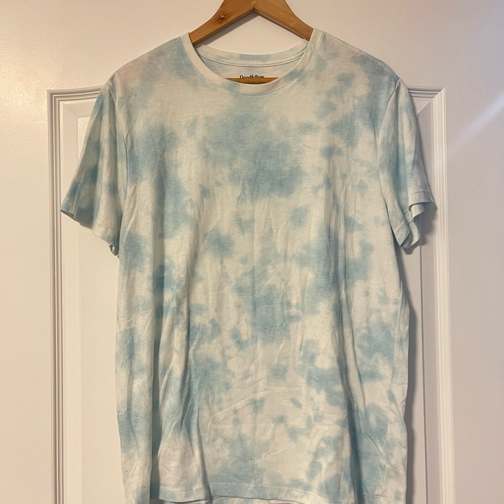 Light Blue on White Tee Tie-Dye Unisex